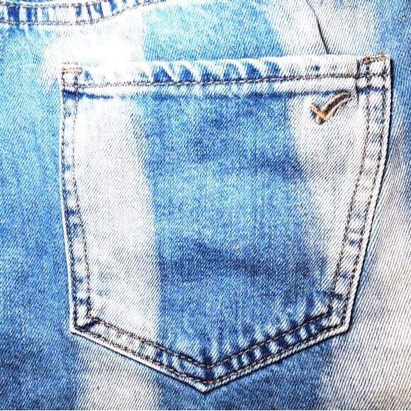 William Rast Light Wash Bleach Striped Frayed Hem Denim Perfect Shorts Size 30 - Picture 4 of 11